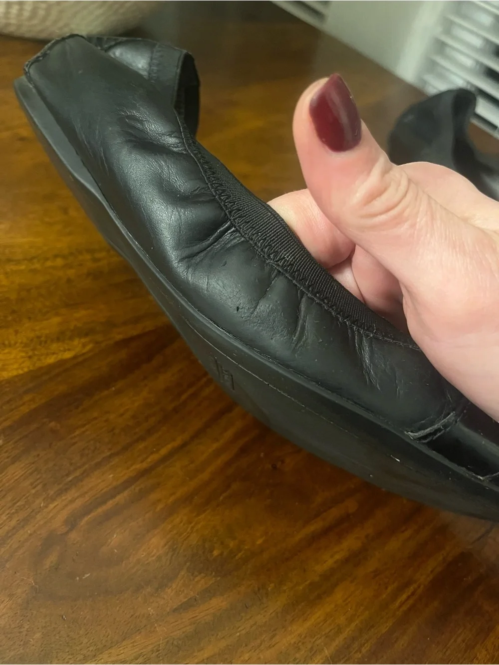 Coach Chelsea Black Leather Patent Ballet Flats Logo Size 10